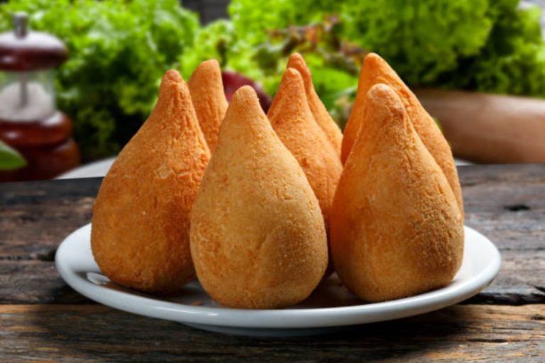 coxinha de presunto e queijo